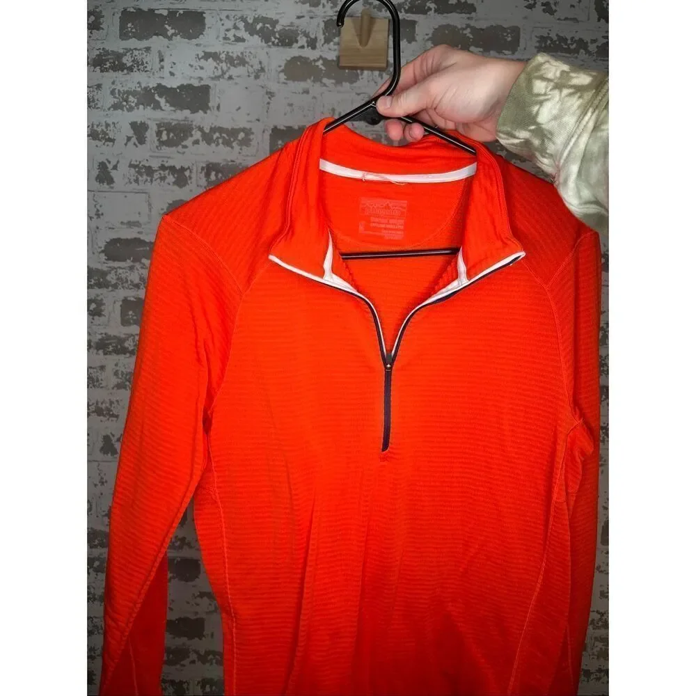Patagonia | women capilene base layer orange